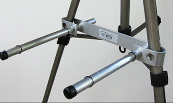 Max the Easel Butler