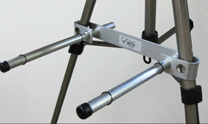 Max the Easel Butler